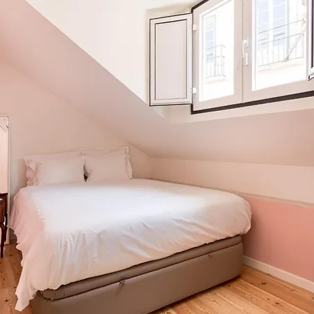 Apartamento Joivy Flats Next To Rossio Square And Main Attractions *