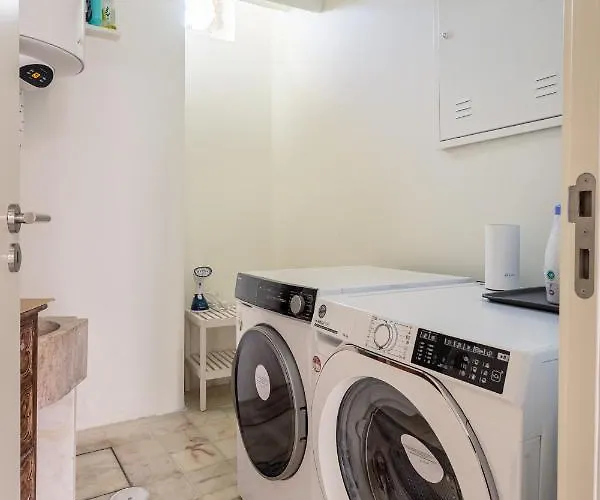 Joivy Flats Next To Rossio Square And Main Attractions דירה ליסבון