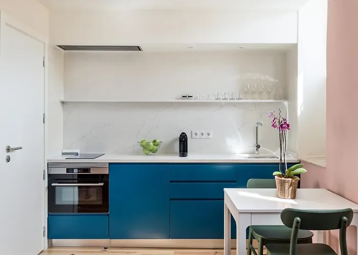 Joivy Flats Next To Rossio Square And Main Attractions *
