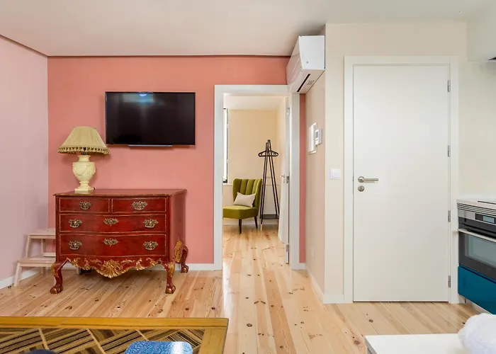 Joivy Flats Next To Rossio Square And Main Attractions 리스본