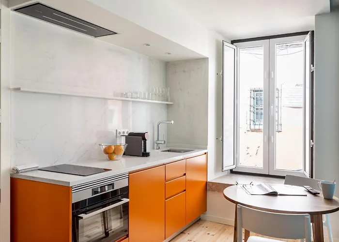 Joivy Flats Next To Rossio Square And Main Attractions