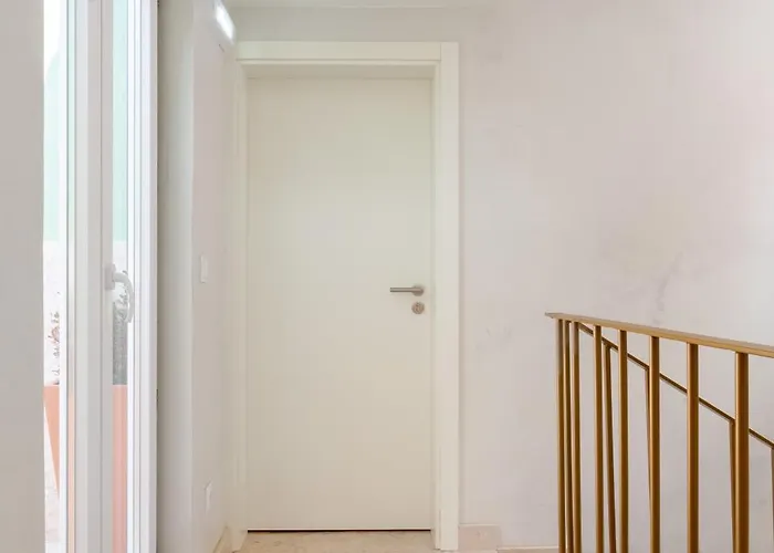 Joivy Flats Next To Rossio Square And Main Attractions *