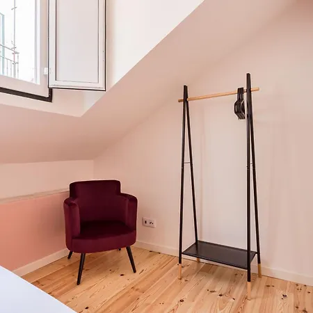 Joivy Flats Next To Rossio Square And Main Attractions * Lizbona