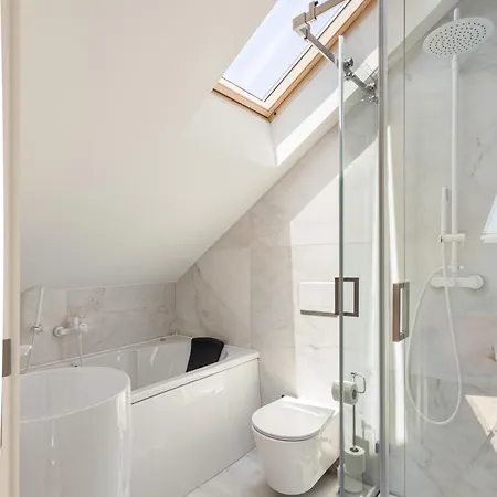 Joivy Flats Next To Rossio Square And Main Attractions * Lizbona