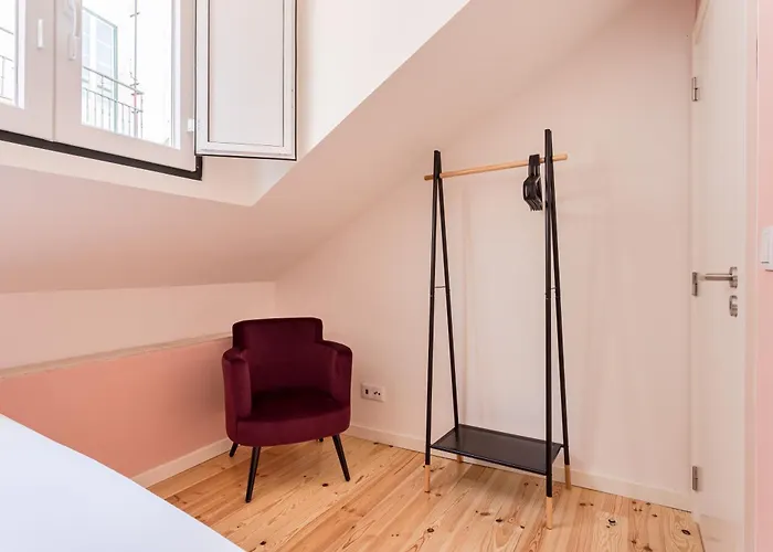 Joivy Flats Next To Rossio Square And Main Attractions * Lisboa